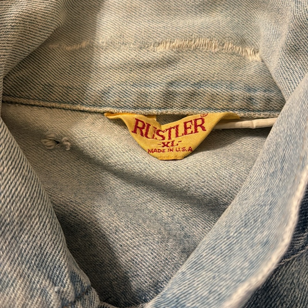 VTG 80’s Rustler Denim Light washed Trucker Jacket Men’s Sz XL USA Distressed - Picture 8 of 8